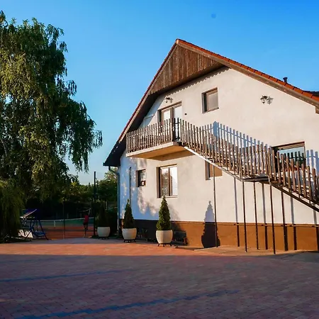 Tenisz Appartement *