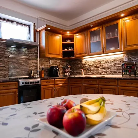 Apartament Tenisz Vendeghaz