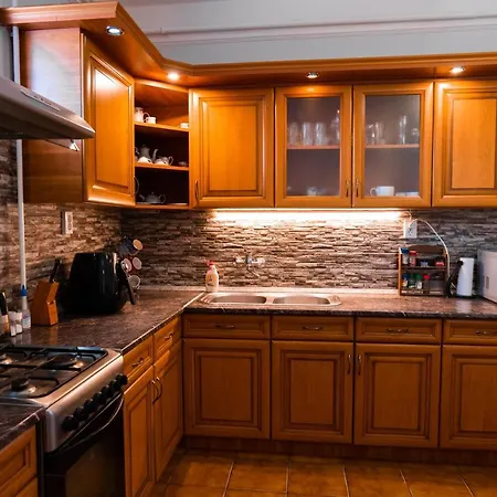 Tenisz Vendeghaz Ordacsehi