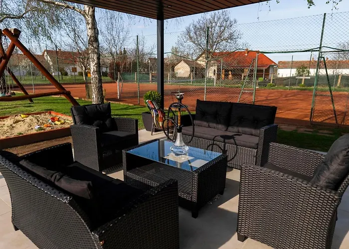 Appartamento Tenisz *